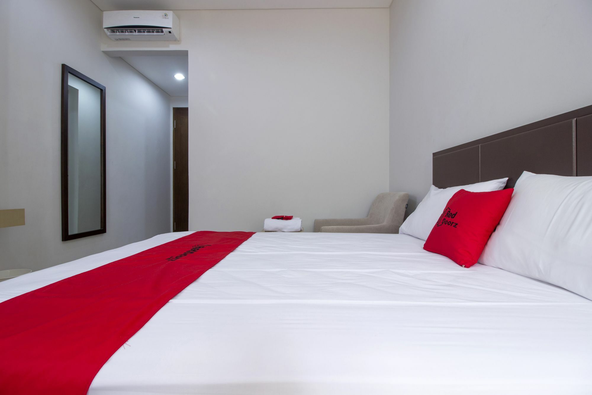 Hotel Mk House Scbd Yakarta Exterior foto
